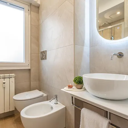 Vatican Modern 5 Min Metro A - Terrestre